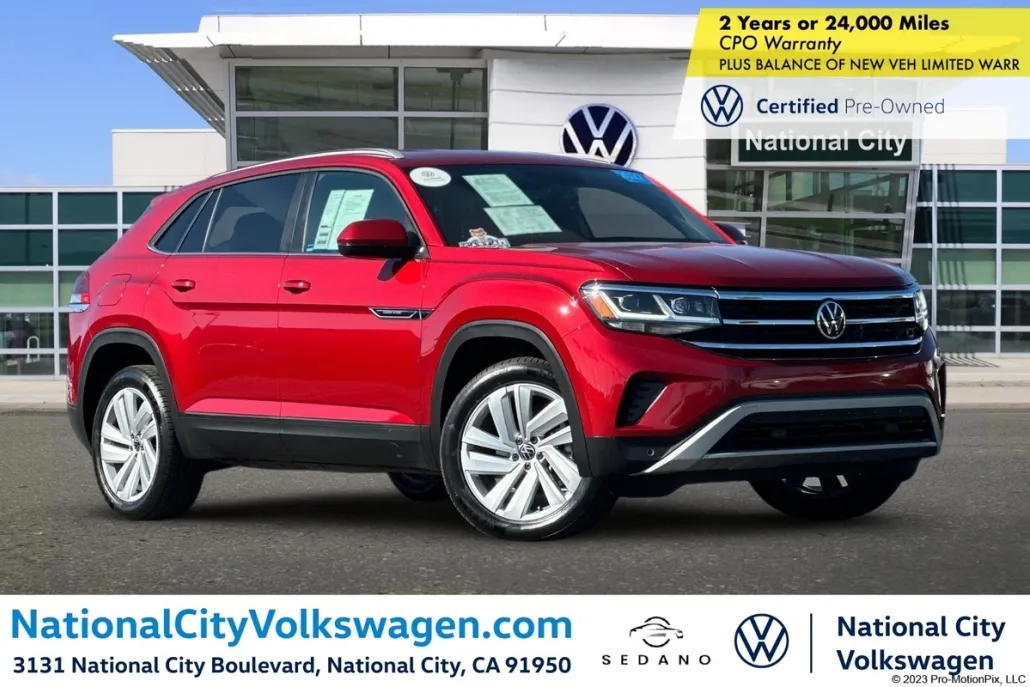 2022 Volkswagen Atlas Cross Sport V6 SE Technology photo 1