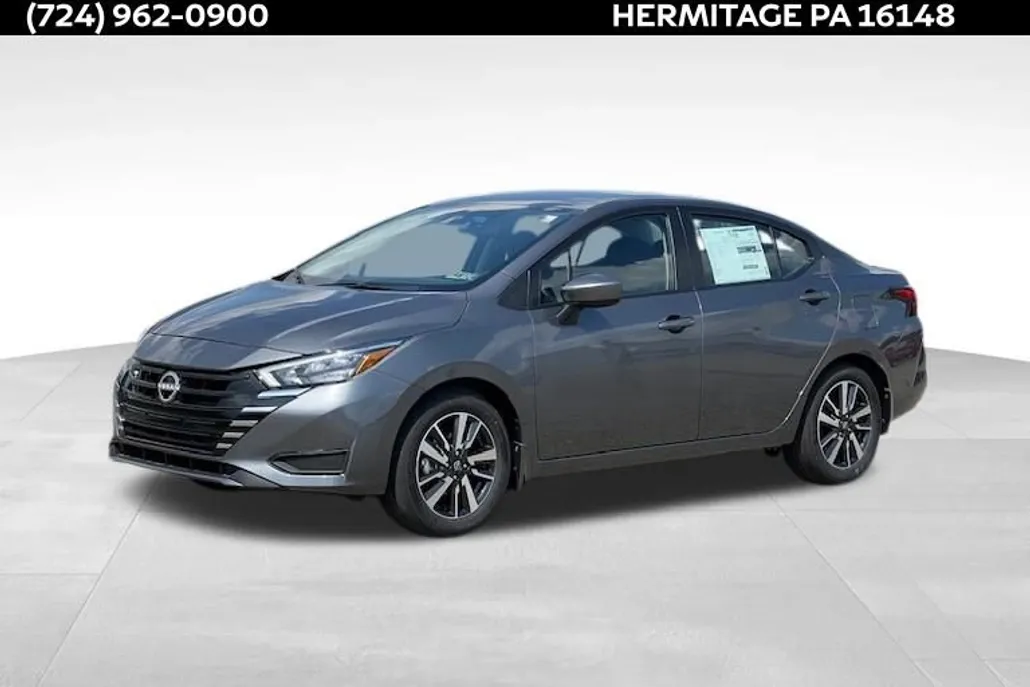 2025 Nissan Versa SV photo 1