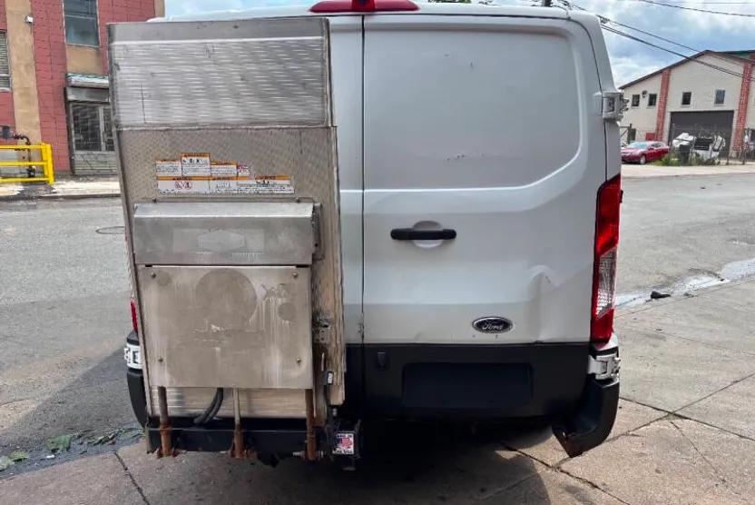 2017 Ford Transit Cargo Van Passenger photo 1