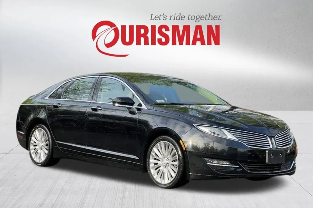 2016 Lincoln MKZ Base photo 1