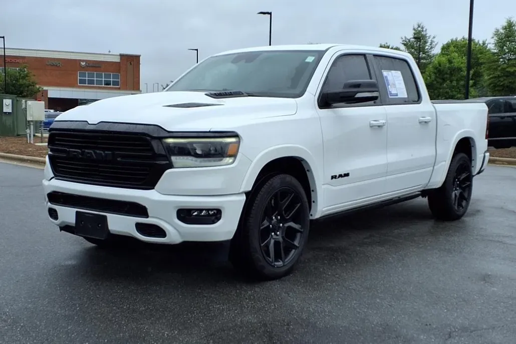 2022 Ram 1500 Laramie photo 1