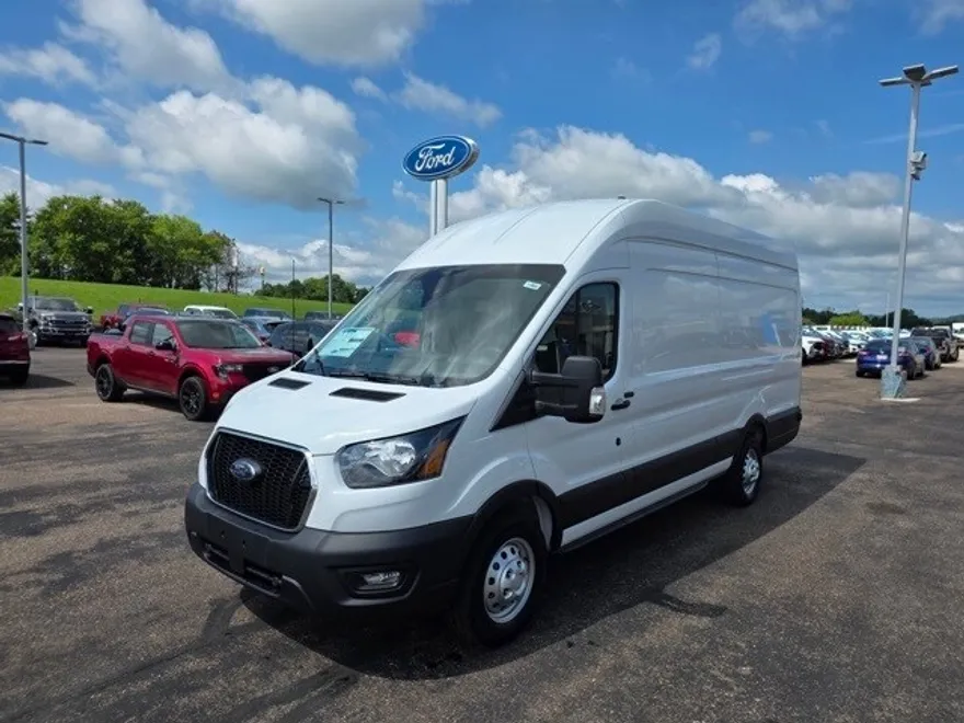 2025 Ford Transit photo 1