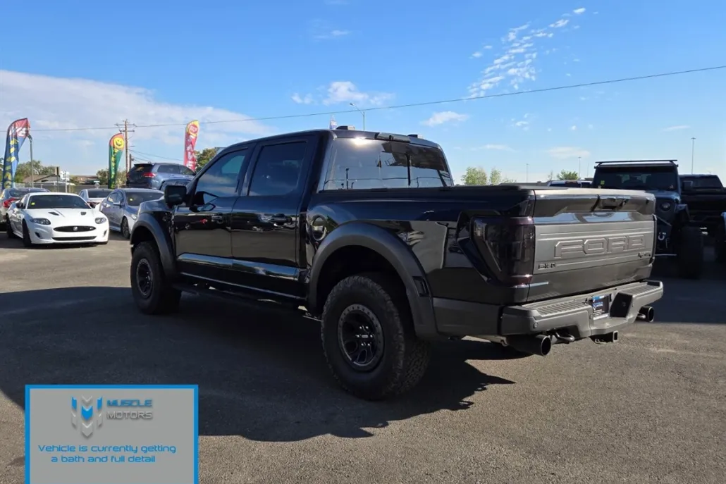 2023 Ford F-150 Raptor photo 1