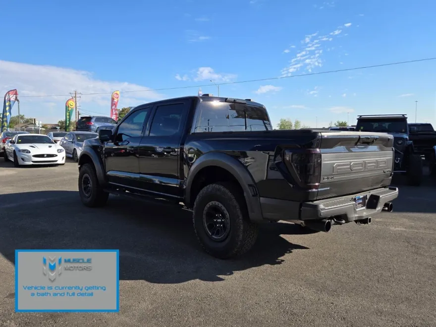 2023 Ford F-150 Raptor photo 1