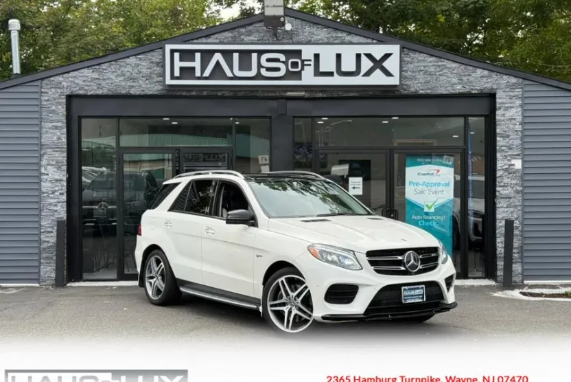 2018 Mercedes Benz GLE AMG 43 4MATIC photo 1