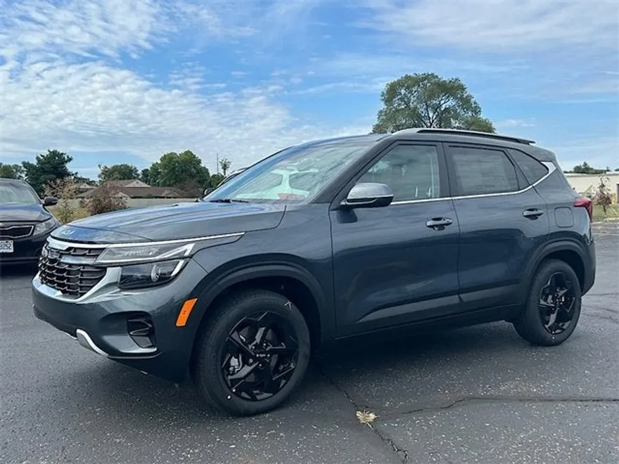 2026 Kia Seltos EX photo 1