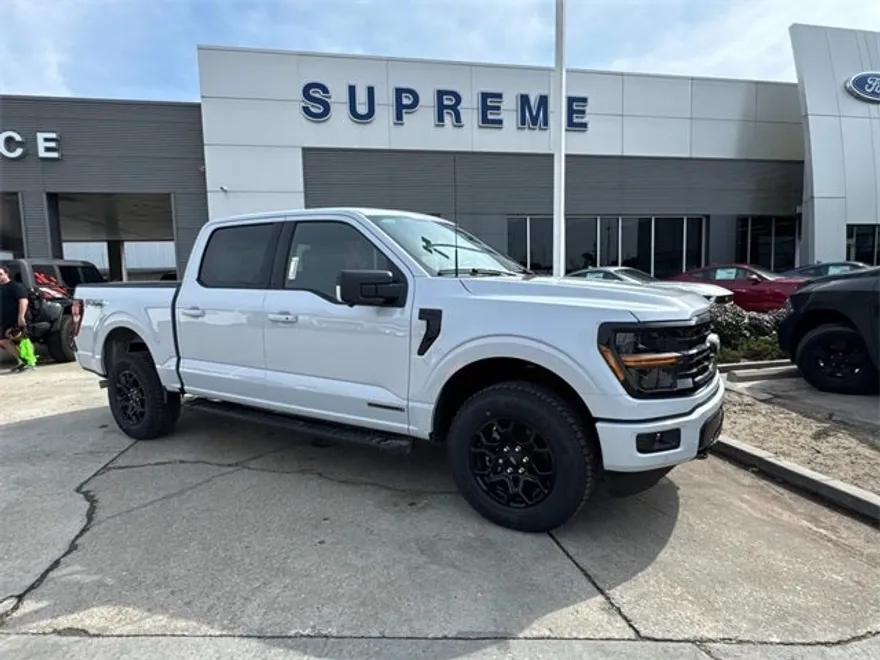 2025 Ford F-150 XLT photo 1