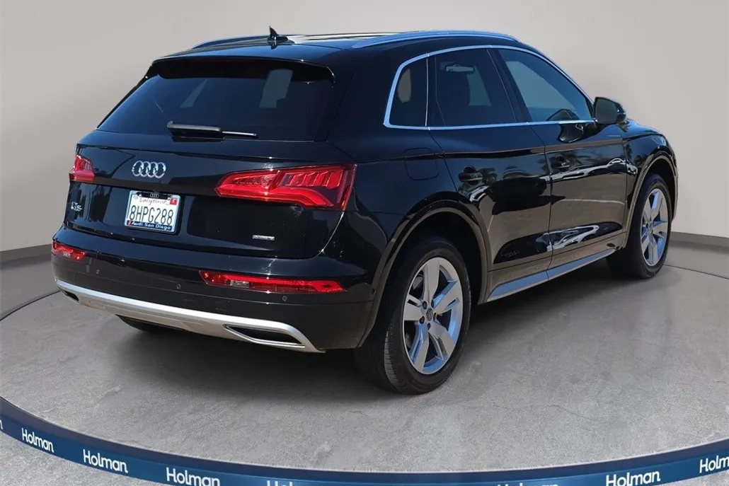 2019 Audi Q5 2.0T Prestige photo 1