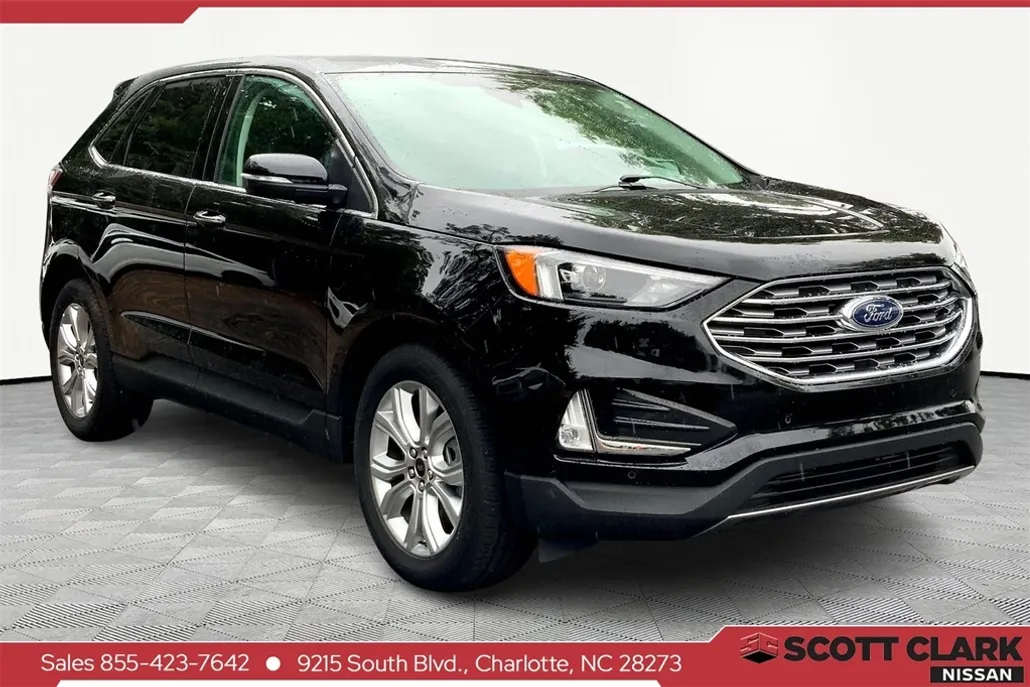 2024 Ford Edge Titanium photo 1