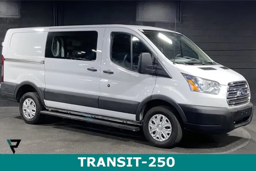 2018 Ford Transit photo 1