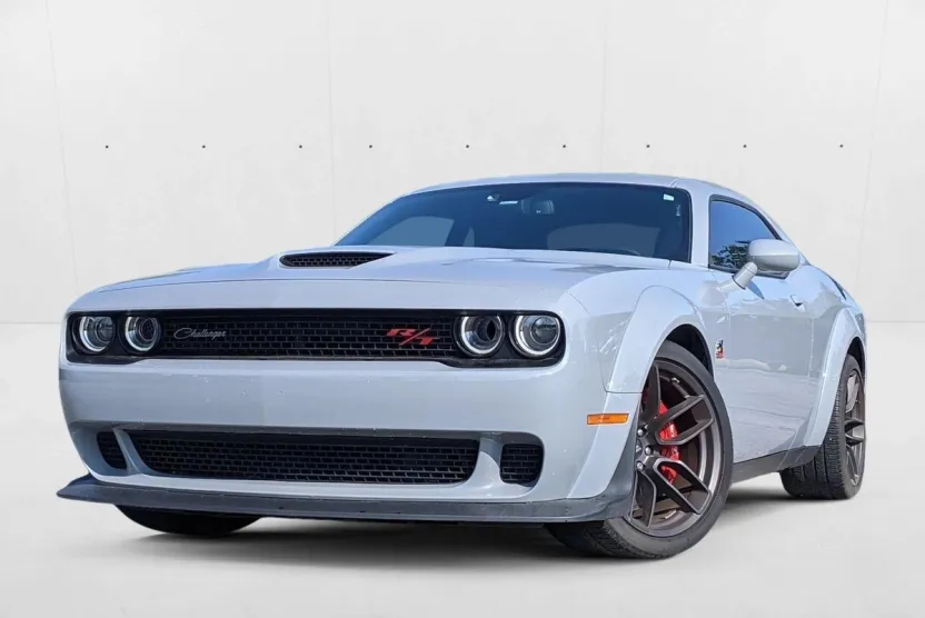 2021 Dodge Challenger R/T Scat Pack Widebody photo 1