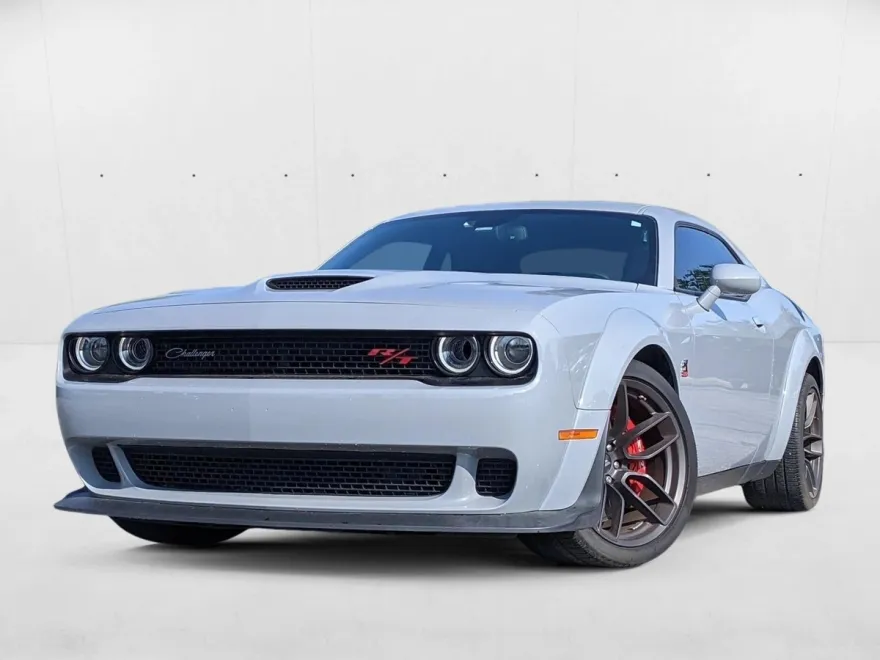 2021 Dodge Challenger R/T Scat Pack Widebody photo 1