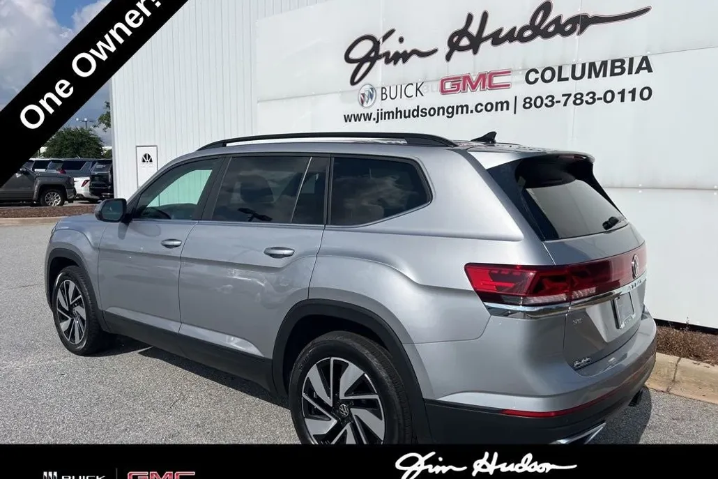 2024 Volkswagen Atlas SE Technology photo 1