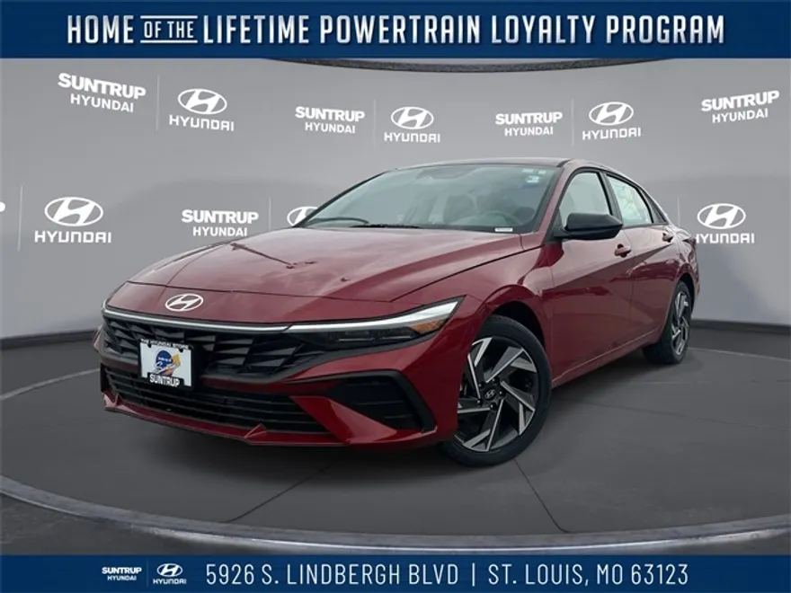2025 Hyundai Elantra SEL Sport photo 1