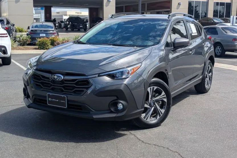 2024 Subaru Crosstrek Premium photo 1