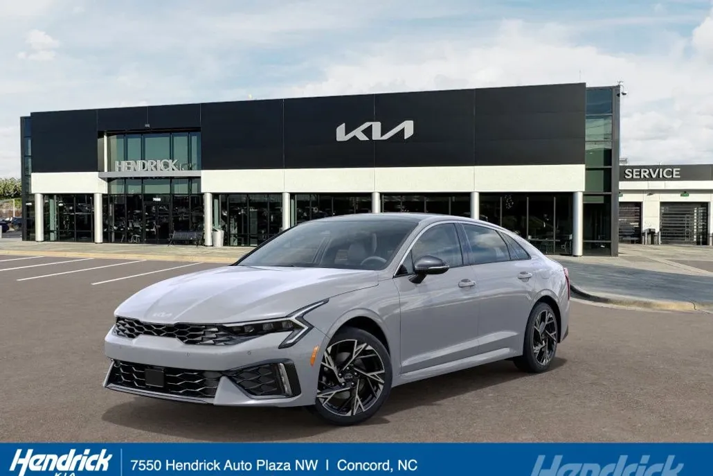 2025 Kia K5 GT-Line photo 1