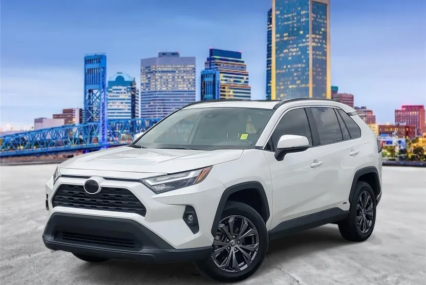 2022 Toyota RAV4 Hybrid XLE Premium photo 1