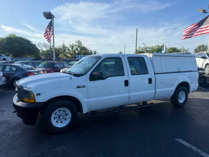 2001 Ford F-350 XL photo 1