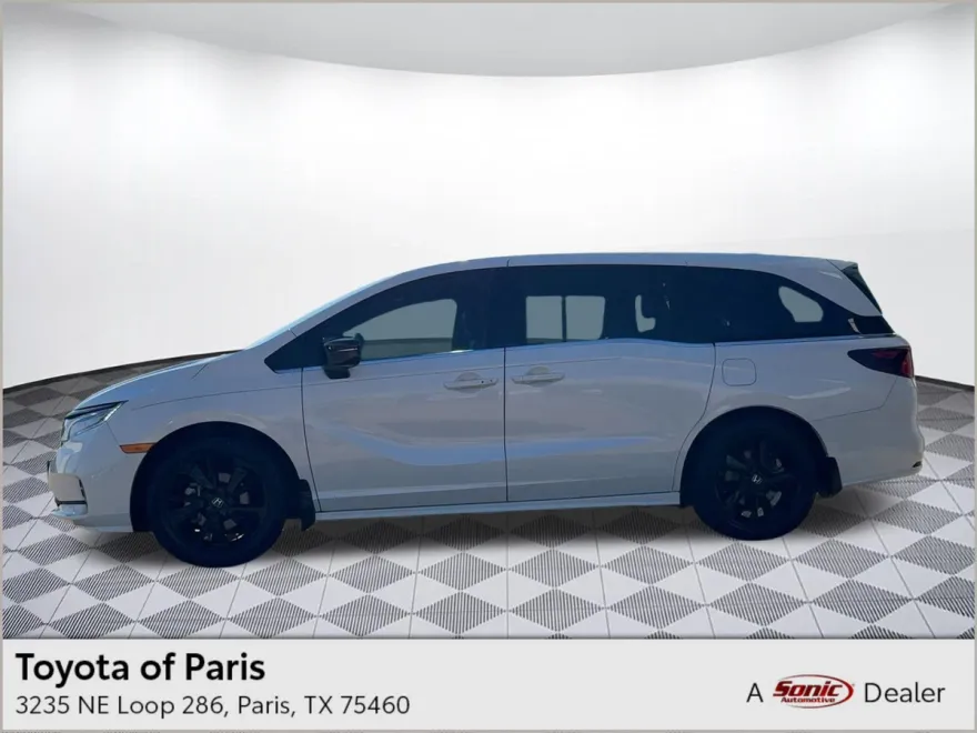 2024 Honda Odyssey Sport photo 1