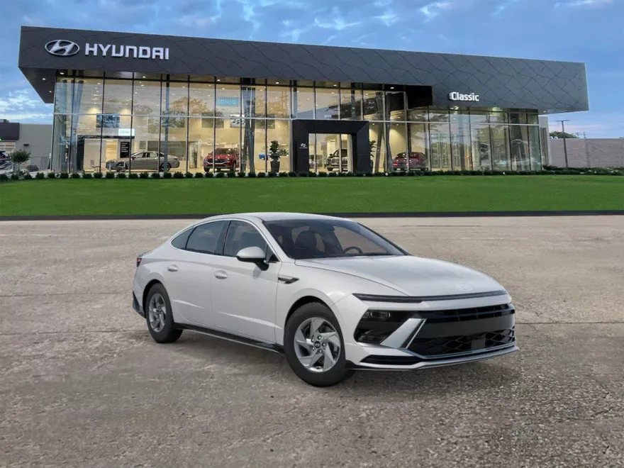 2026 Hyundai Sonata SE photo 1