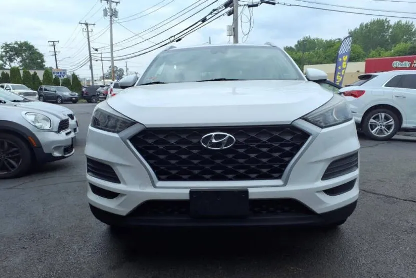 2019 Hyundai Tucson Value photo 1