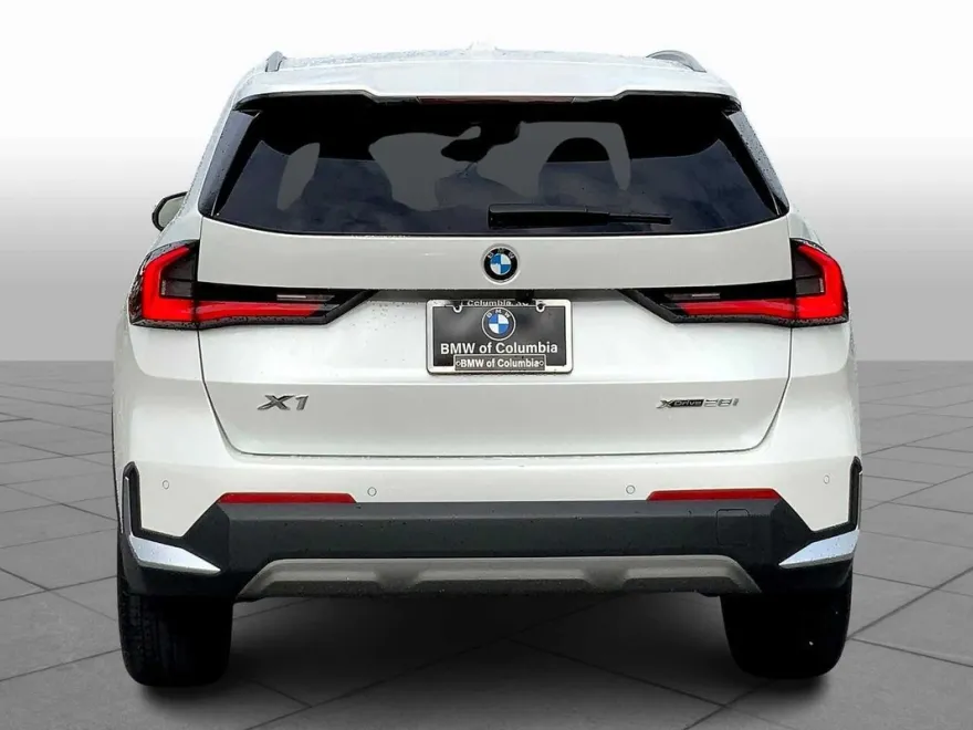 2023 Bmw X1 XDrive28i photo 1