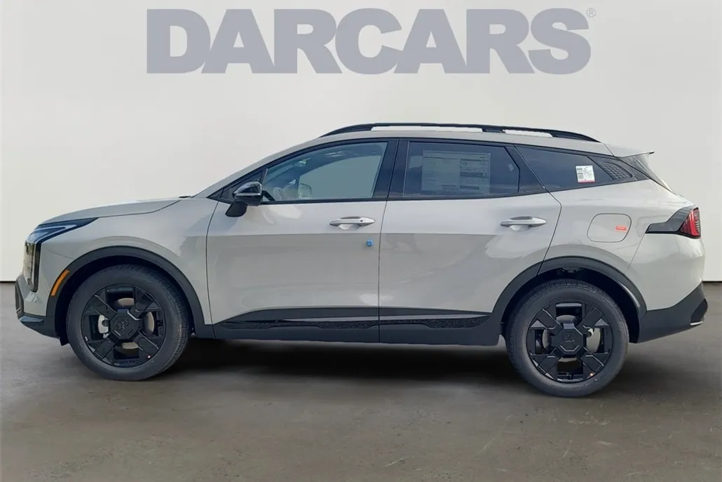 2026 Kia Sportage X-Line photo 1