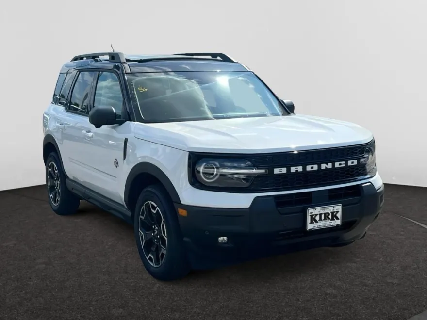 2025 Ford Bronco Sport Outer Banks photo 1