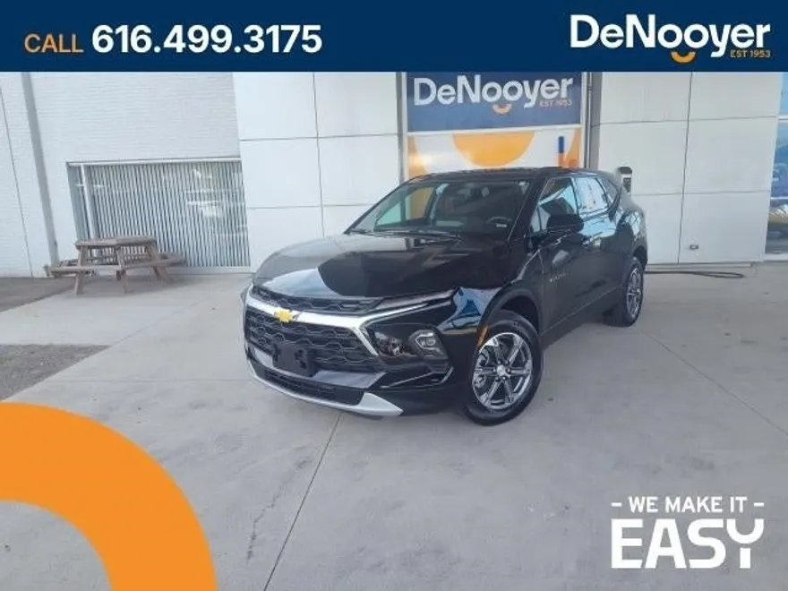 2025 Chevrolet Blazer 2LT photo 1