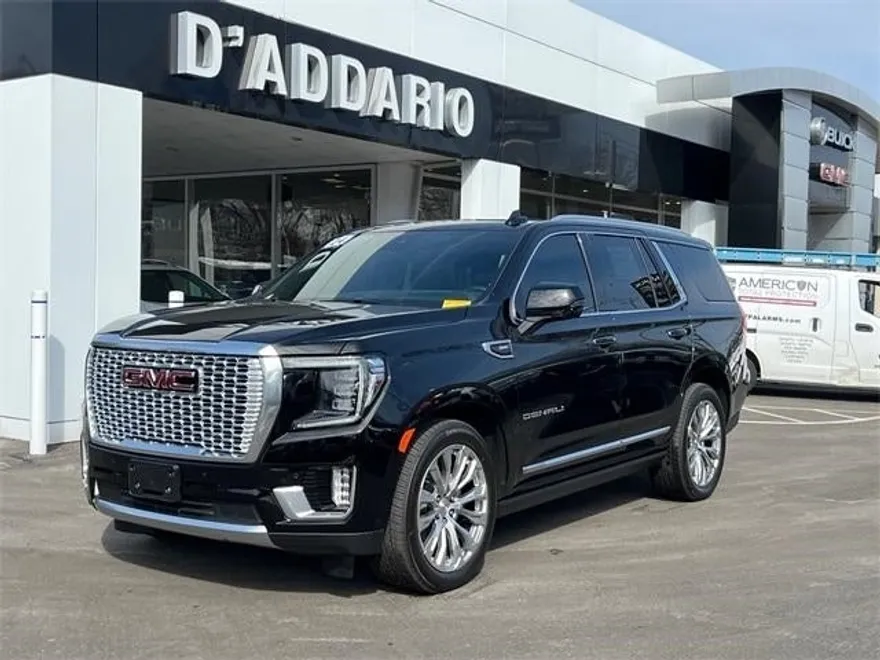 2024 Gmc Yukon Denali photo 1