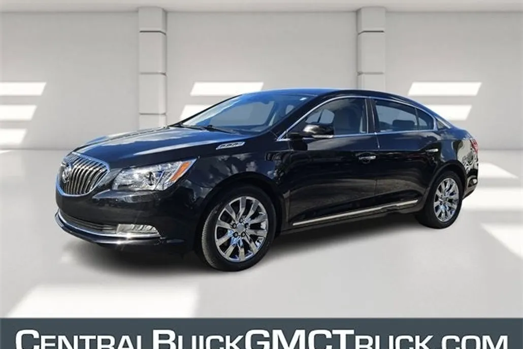 2016 Buick LaCrosse Leather photo 1