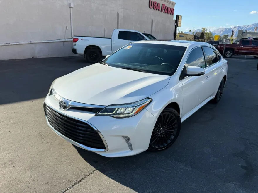 2016 Toyota Avalon Touring photo 1