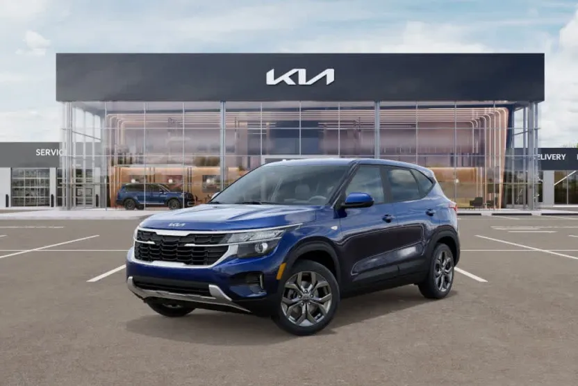 2026 Kia Seltos LX photo 1