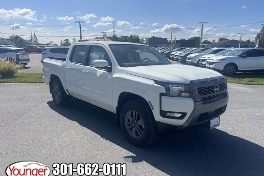 2025 Nissan Frontier SV photo 1