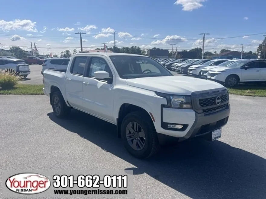 2025 Nissan Frontier SV photo 1