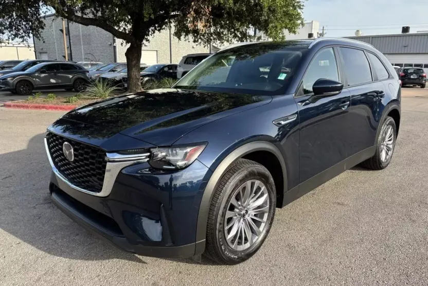2025 Mazda CX-90 Select photo 1