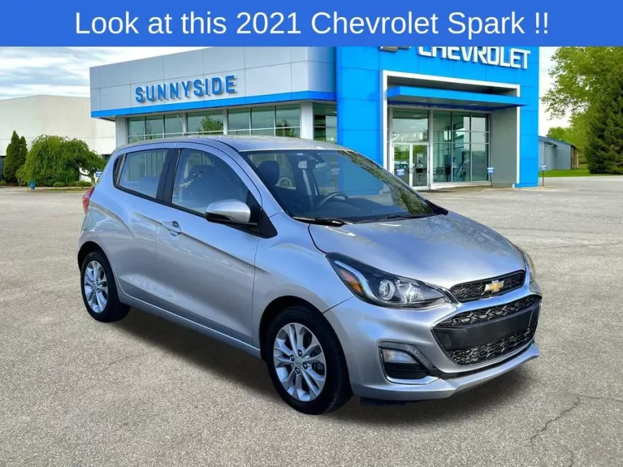 2021 Chevrolet Spark 1LT photo 1