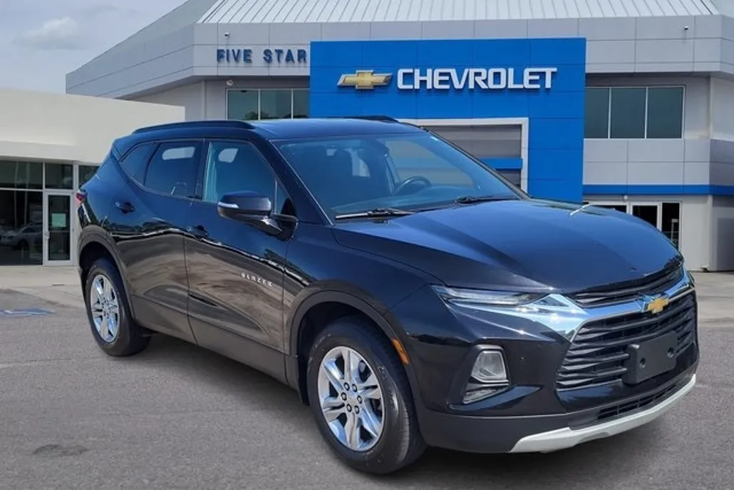 2020 Chevrolet Blazer 2LT photo 1