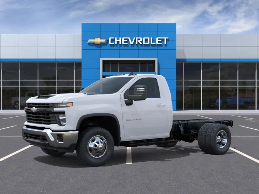2025 Chevrolet Silverado 3500HD Work Truck photo 1