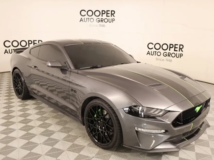 2019 Ford Mustang GT photo 1