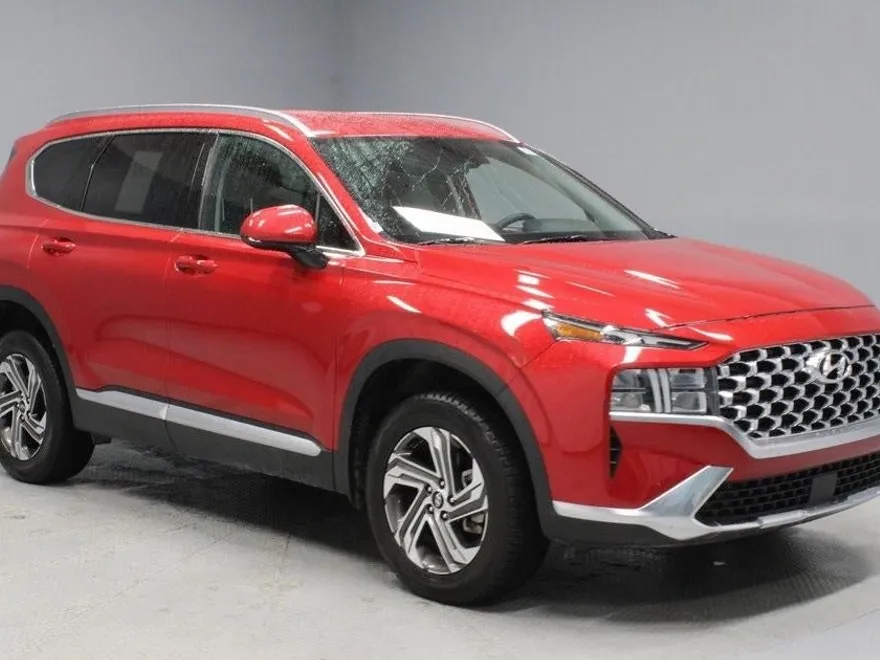 2022 Hyundai Santa Fe SEL photo 1