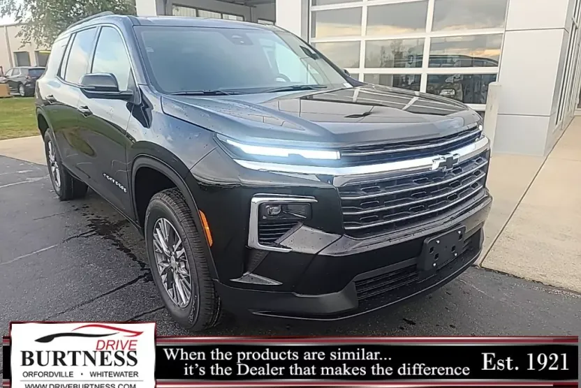 2026 Chevrolet Traverse photo 1