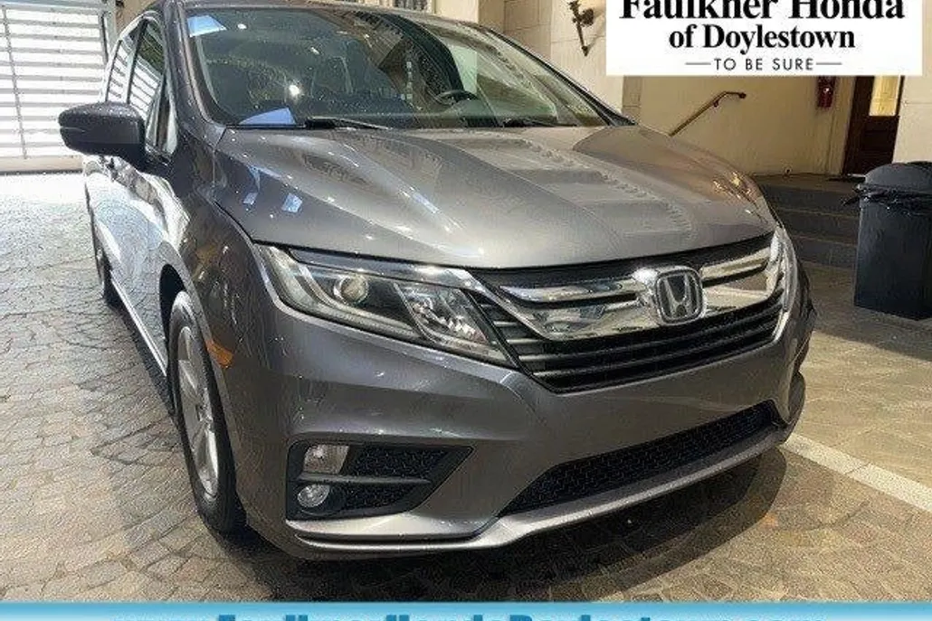 2019 Honda Odyssey EX photo 1