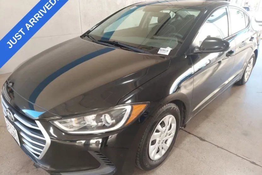 2018 Hyundai Elantra SE photo 1