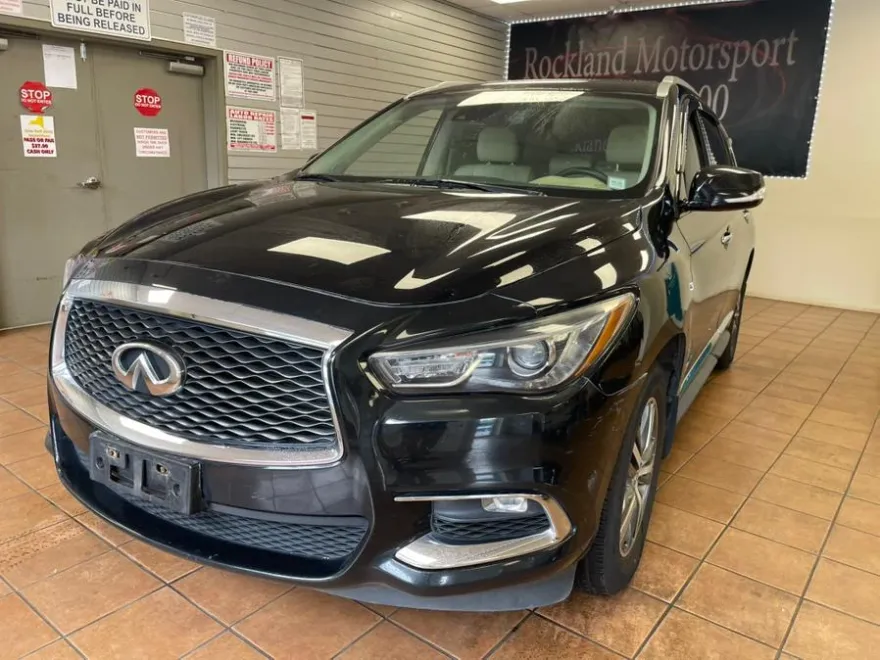 2019 Infiniti QX60 Luxe AWD photo 1
