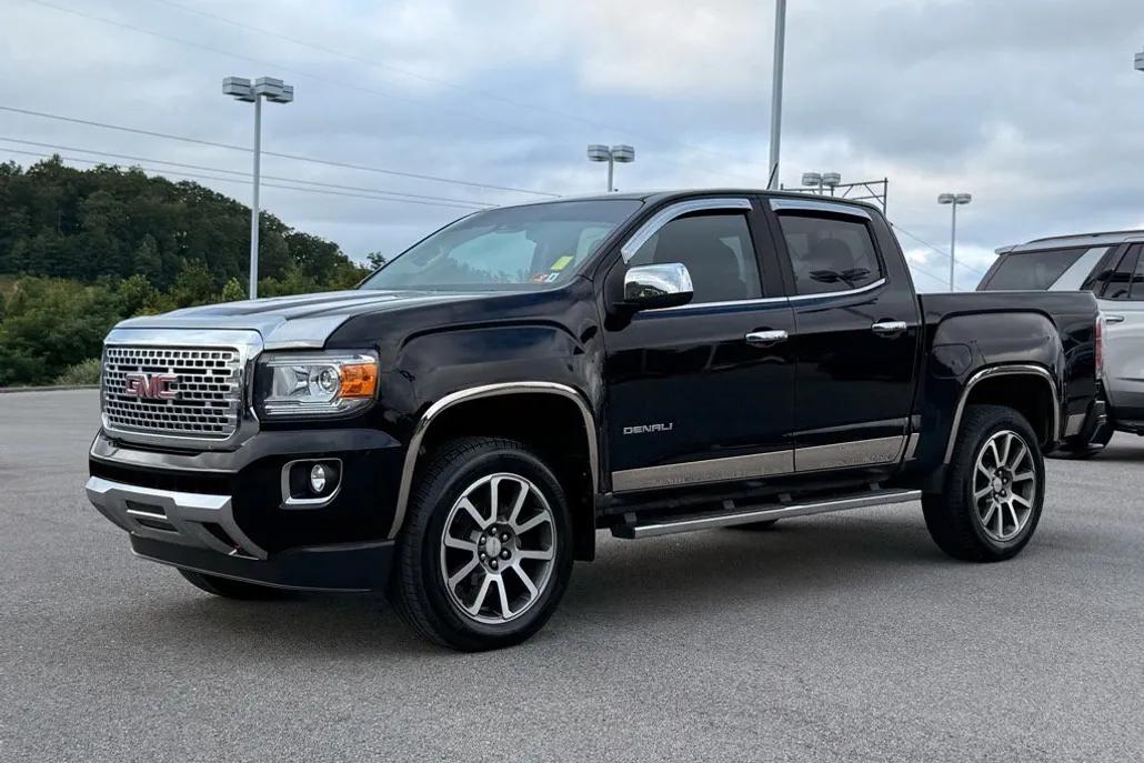 2020 Gmc Canyon Denali photo 1