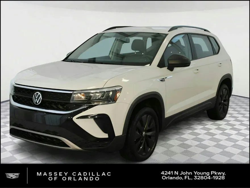 2022 Volkswagen Taos S photo 1