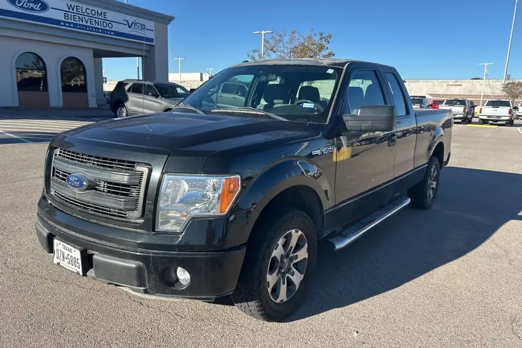 2014 Ford F-150 STX photo 1