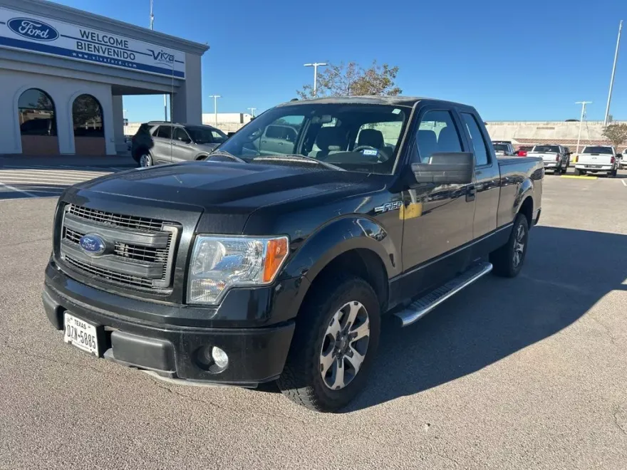 2014 Ford F-150 STX photo 1