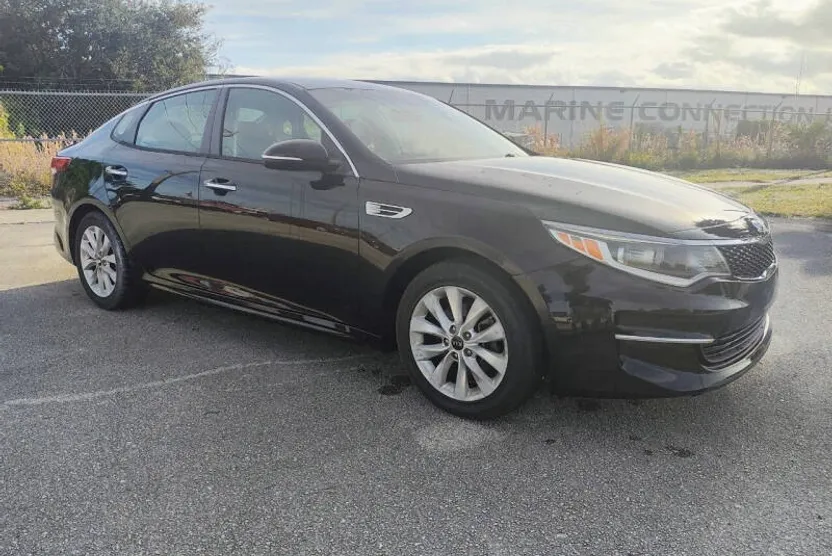 2017 Kia Optima 1.6T LX photo 1